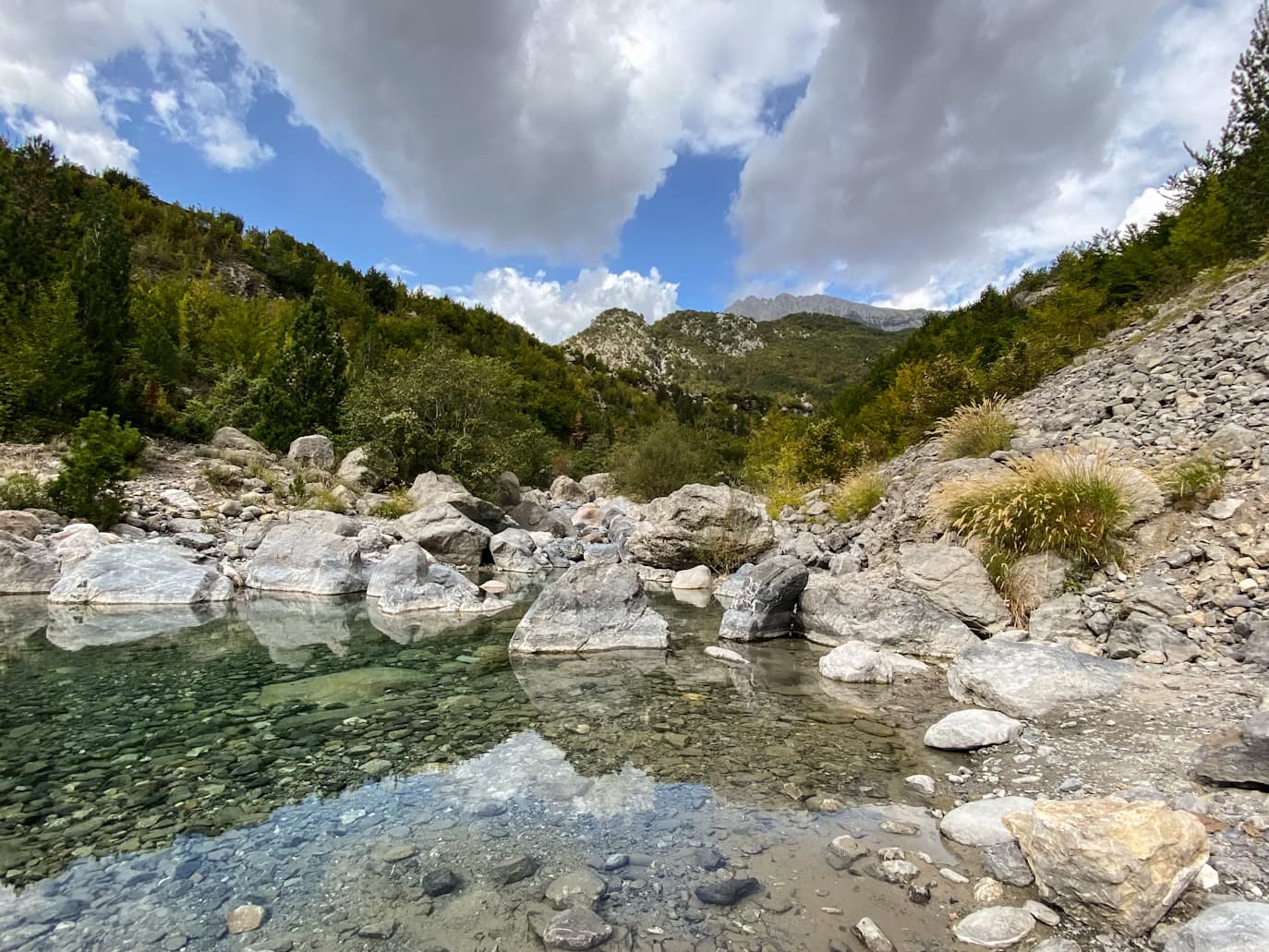 Paysage de montagne dans les Alpes albanaises
